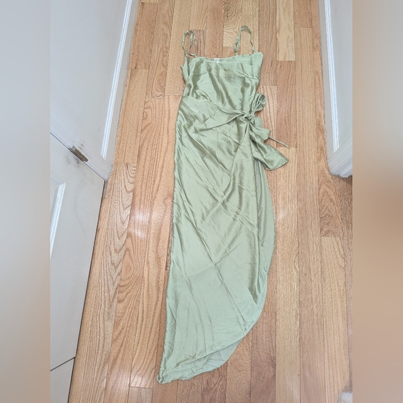 2S. NWT BAOBAB SELMA MIDI DRESS IN GRAPE - Picture 5 of 7